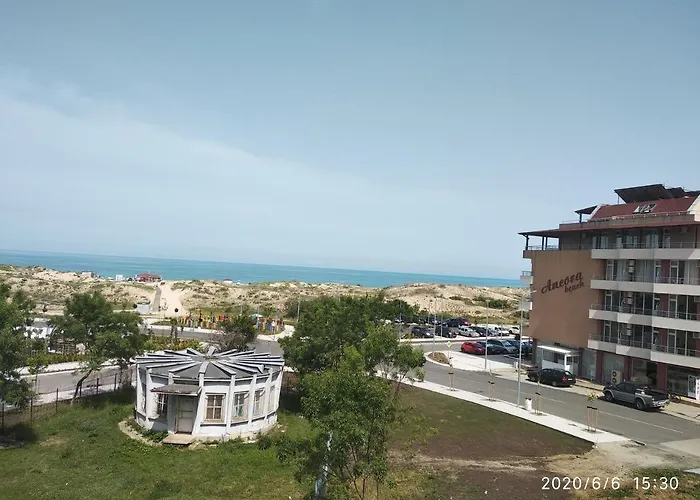 Stoyanovi 프리모르스코